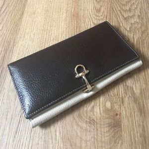 Women’s wallet